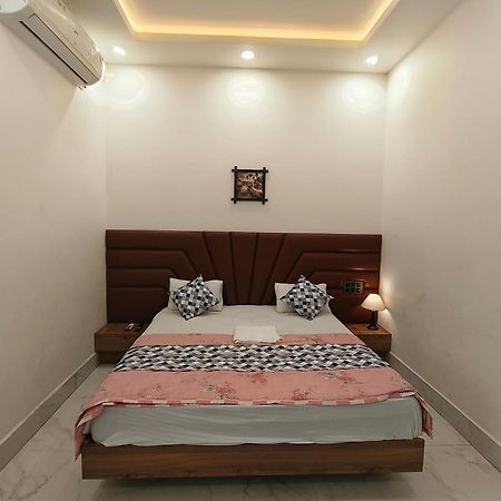 Hotel Modi Palace, Chanderi Mp Εξωτερικό φωτογραφία