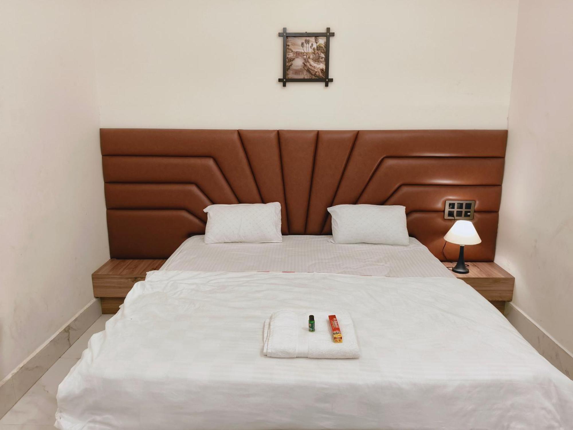 Hotel Modi Palace, Chanderi Mp Εξωτερικό φωτογραφία