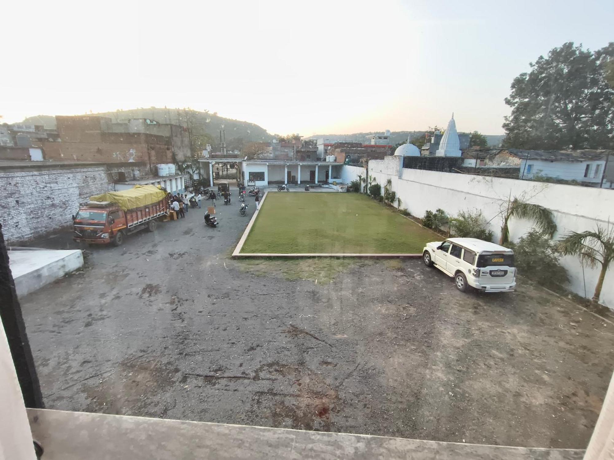 Hotel Modi Palace, Chanderi Mp Εξωτερικό φωτογραφία