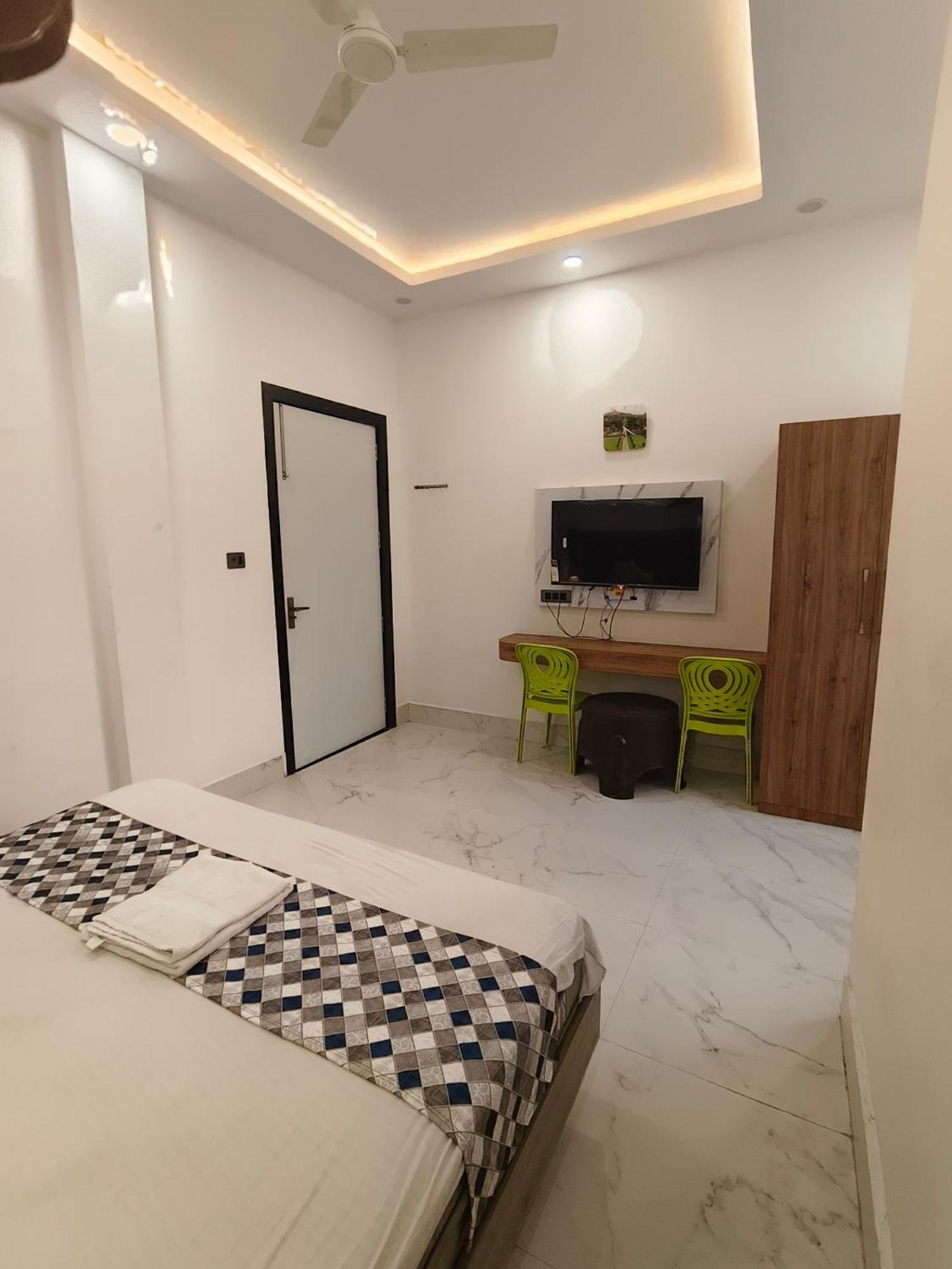 Hotel Modi Palace, Chanderi Mp Εξωτερικό φωτογραφία